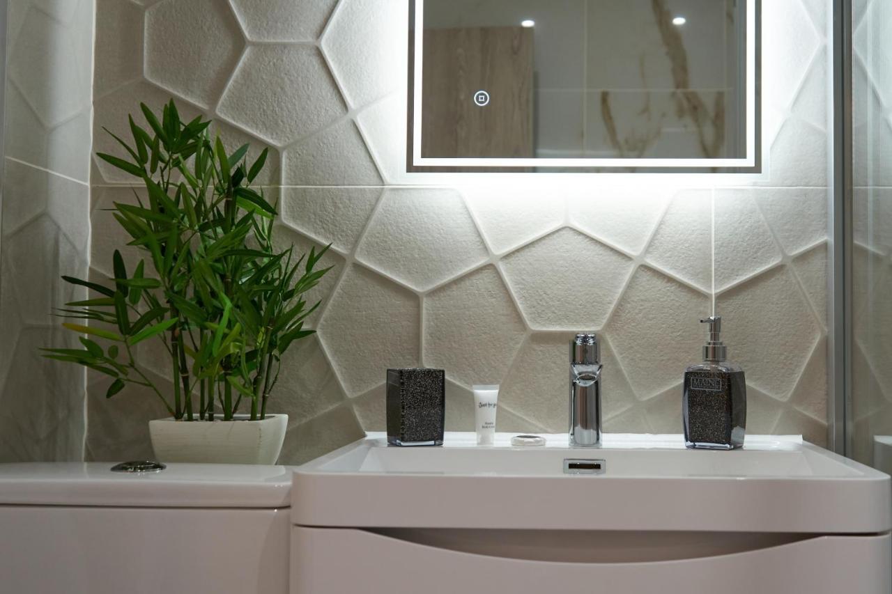Luxury City Escape Apartments Лондон Экстерьер фото