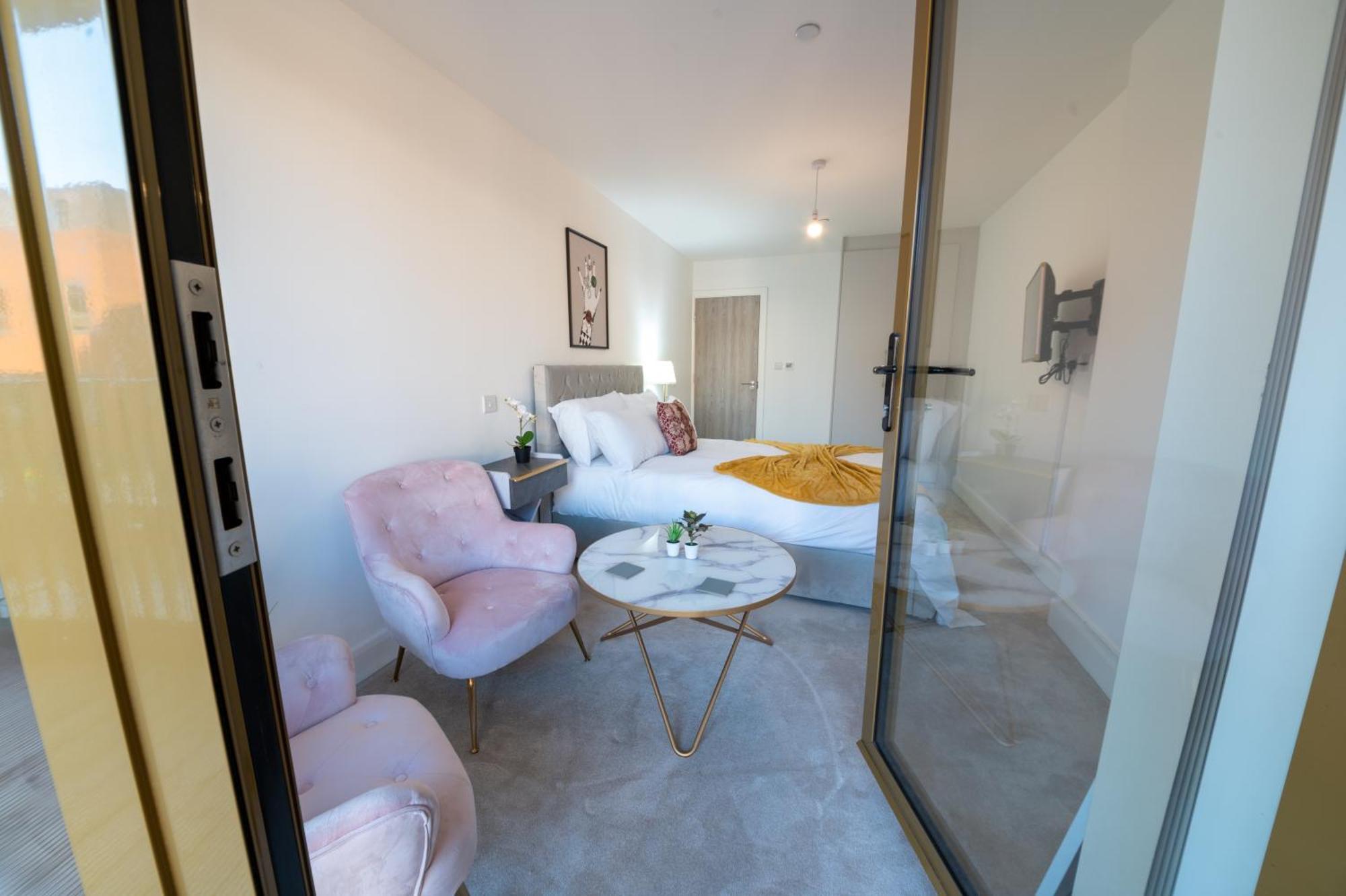 Luxury City Escape Apartments Лондон Экстерьер фото